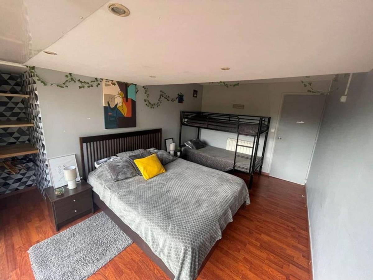Holiday Home With Indoor Pool, Le Porge Esterno foto