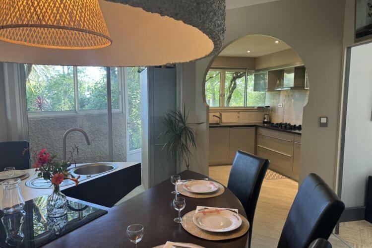 Holiday Home With Indoor Pool, Le Porge Esterno foto